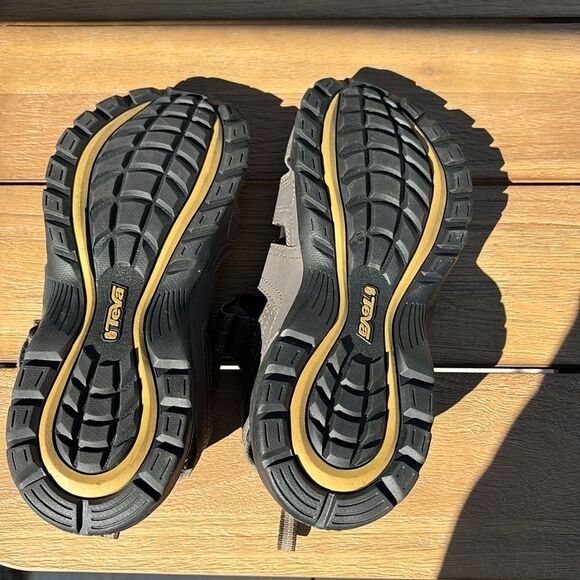 Teva Forbay Black Brown Outdoor Fishing Hiking walking Men’s Sandals size 9 NWOT - Picture 8 of 8